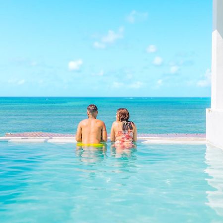 Sunrise Hotel Джамбиани Екстериор снимка